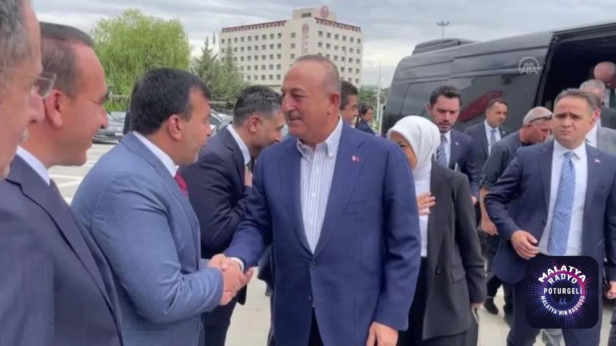 Çavuşoğlu: “Devlet millet birlikte olduğunda aşamayacağı engel yoktur”