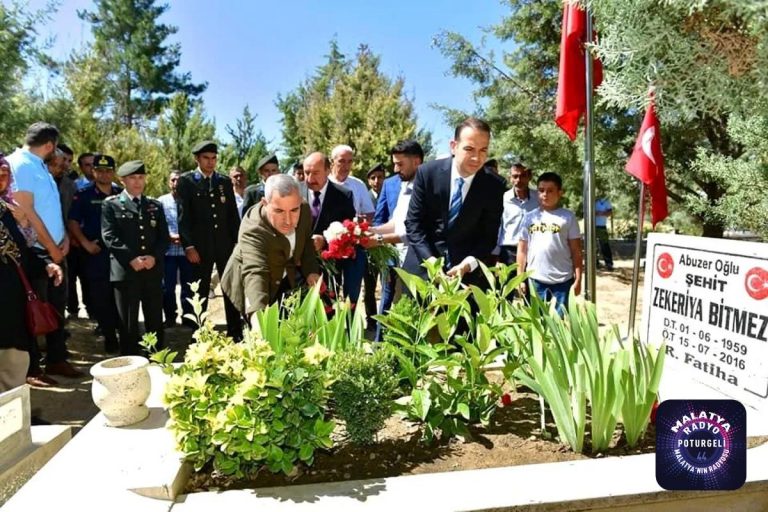 15 Temmuz şehidi kabri başında dualarla anıldı