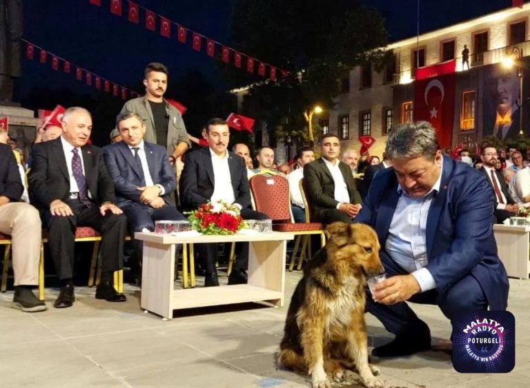 Fendoğlu, Malatya’nın maskot köpeğine su içirdi