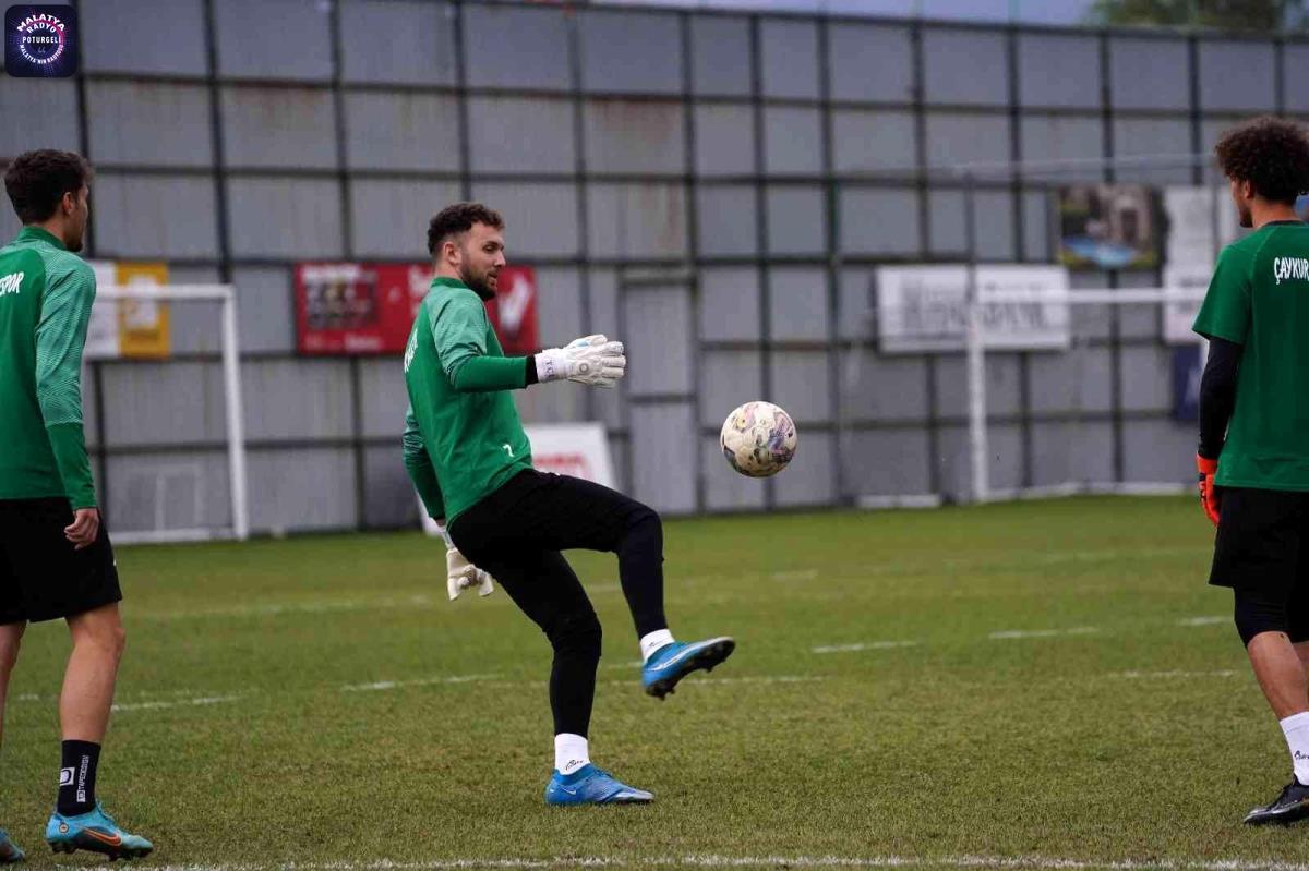 Ç. Rizespor, Adanaspor maçı hazırlıklarını çift antrenmanla sürdürdü