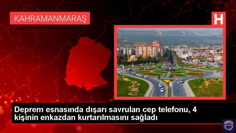 Deprem esnasında dışarı savrulan cep telefonu, 4 kişinin enkazdan kurtarılmasını sağladı