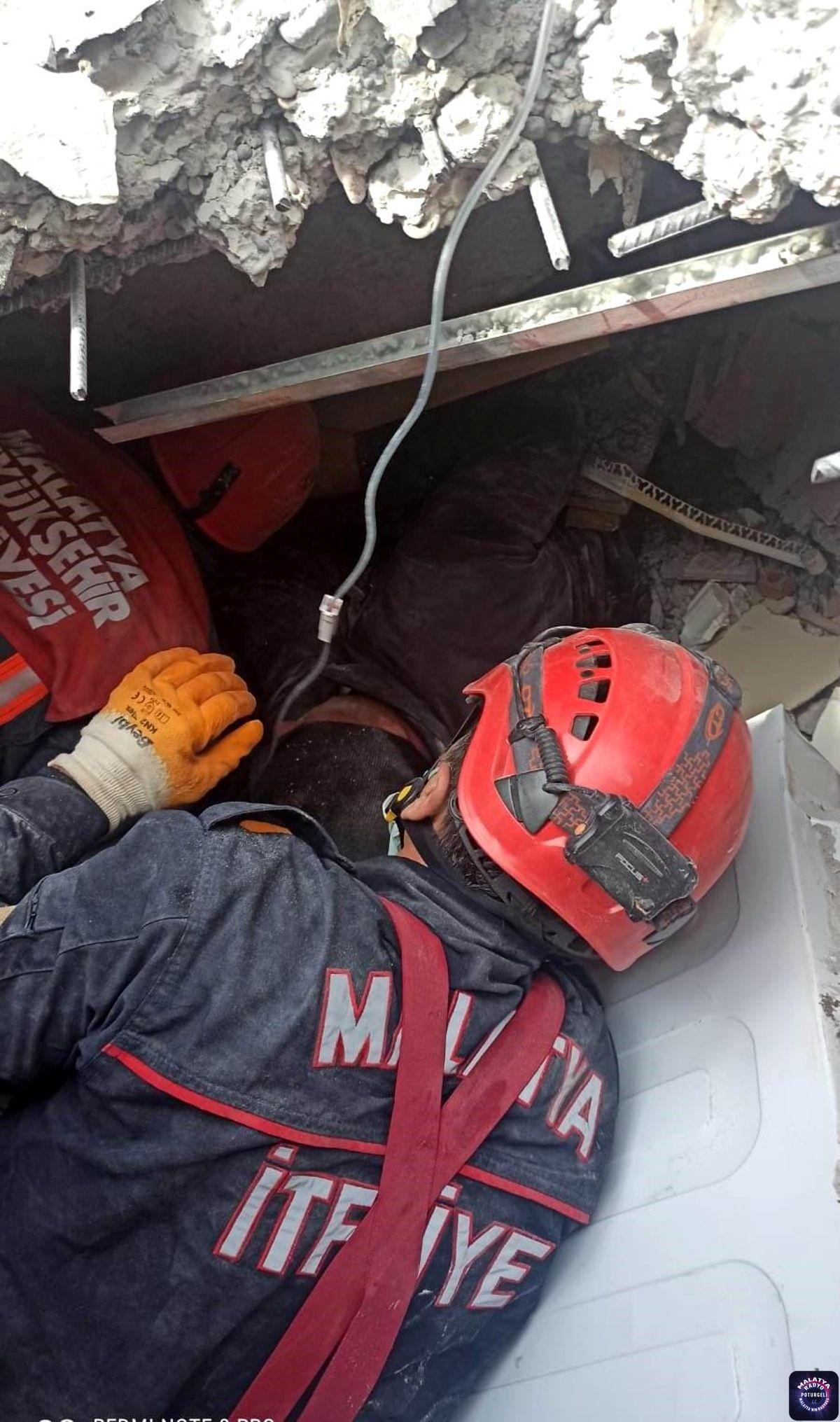 Elazığ Belediyesi itfaiye ekiplerinden hayatta tutan ‘dokunuş’