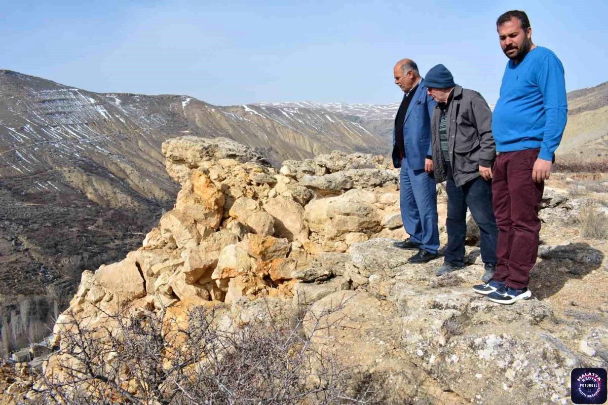 Darende’de depremin ürkütücü fotoğrafı