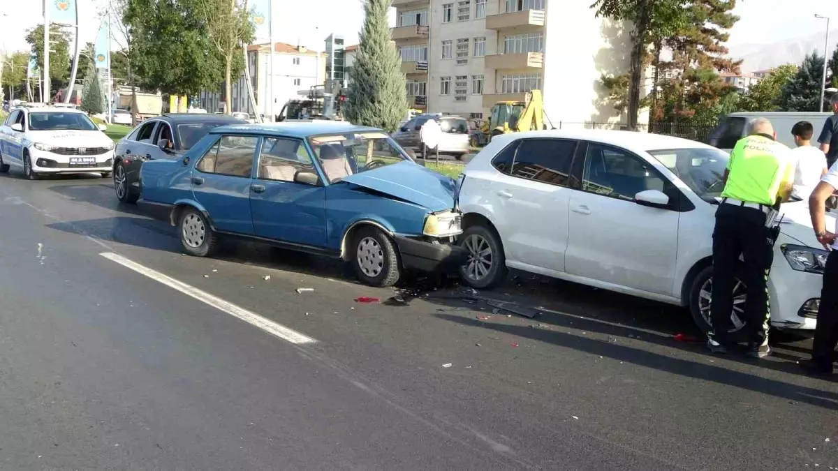 Malatya’da Otomobil Kazası: 1 Yaralı