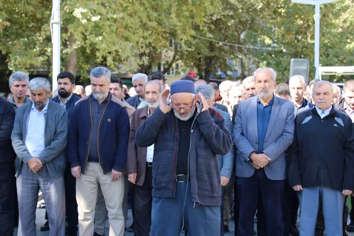 Malatya’da şehitler için gıyabi cenaze namazı kılındı