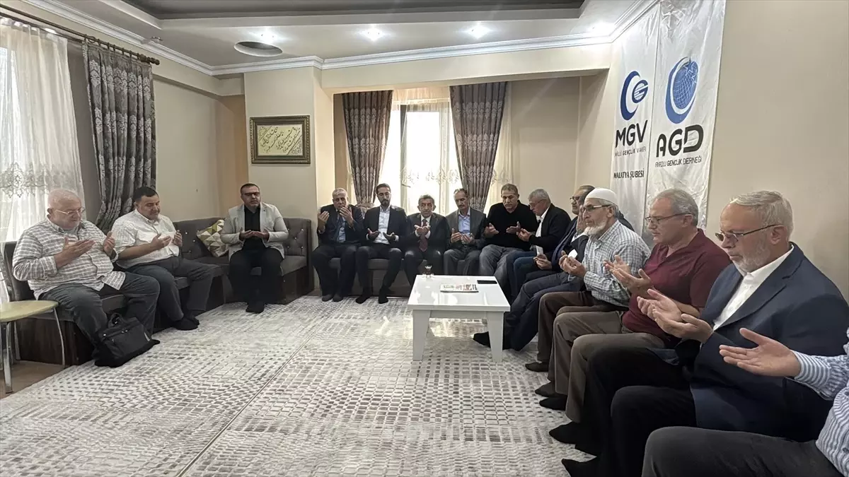 Recai Kutan İçin Malatya’da Taziye Programı Düzenlendi