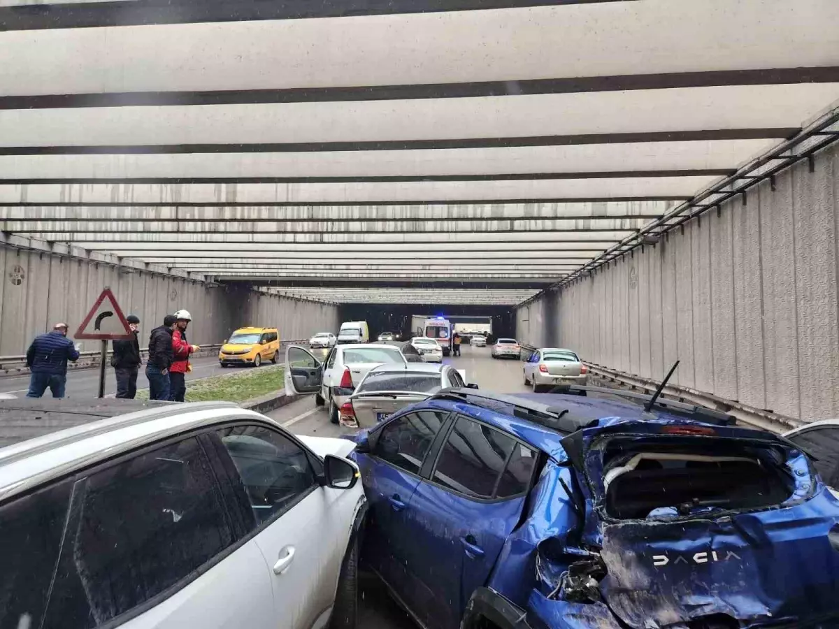 Malatya’da 7 Araçlı Zincirleme Trafik Kazası: 6 Yaralı