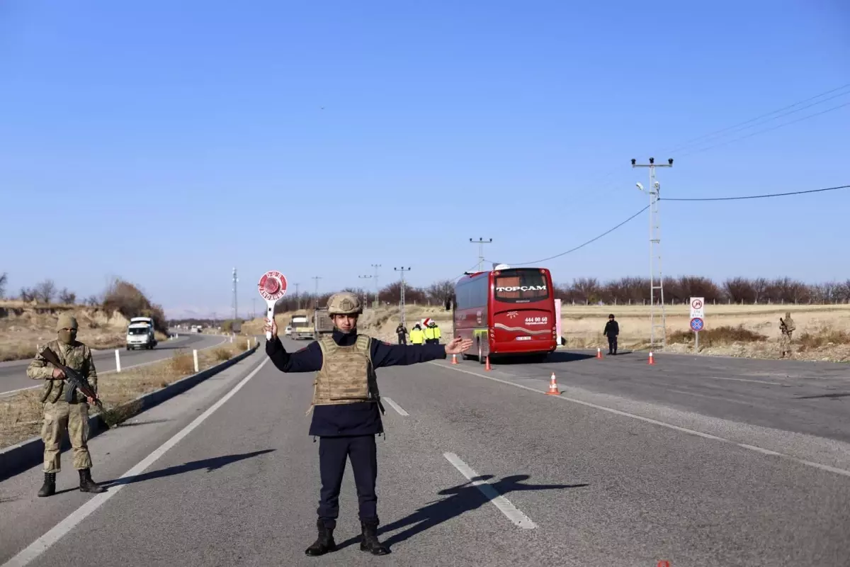 Malatya’da Huzur Operasyonu: Üç Şahıs Yakalandı