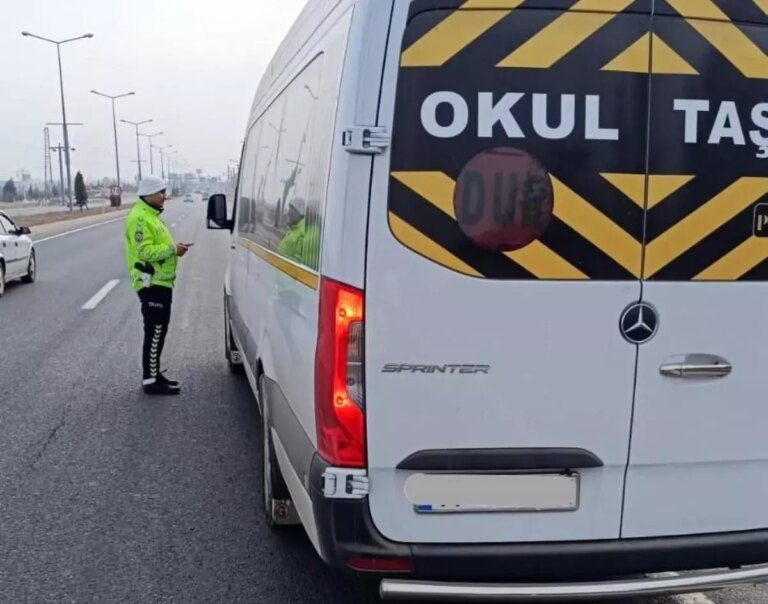 Malatya’da Okul ve Yurt Çevrelerinde Güvenlik Denetimleri Yapıldı