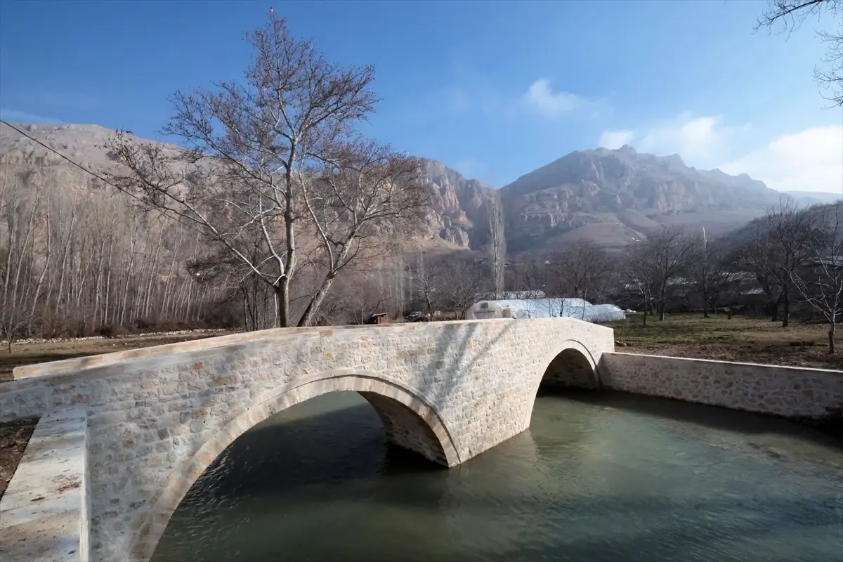 Hacılar Taş Köprüsü Restorasyonu Tamamlandı